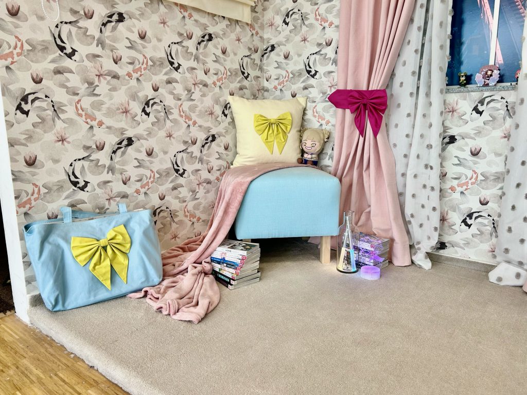 Auch die eigene "Koje" gestaltet die junge Raumausstatterin Anastasia Schoone sehr kreativ