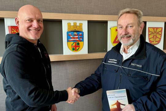 Ehrung Bernt Brettnich. Foto: Pressestelle Groß Gerau