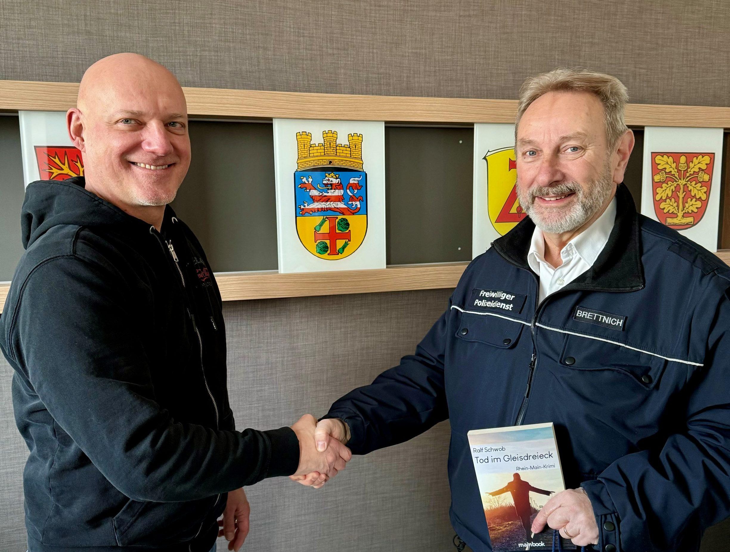 Ehrung Bernt Brettnich. Foto: Pressestelle Groß Gerau